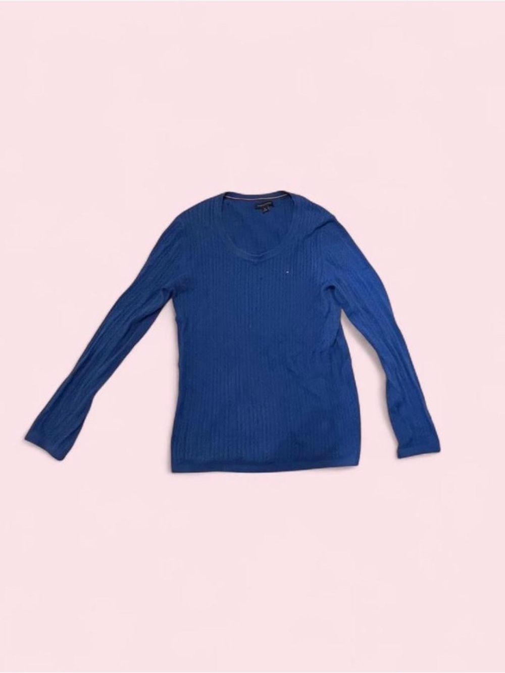 Tommy Hilfiger Women’s Blue V-Neck Long Sleeve Cable Knit Top in size M